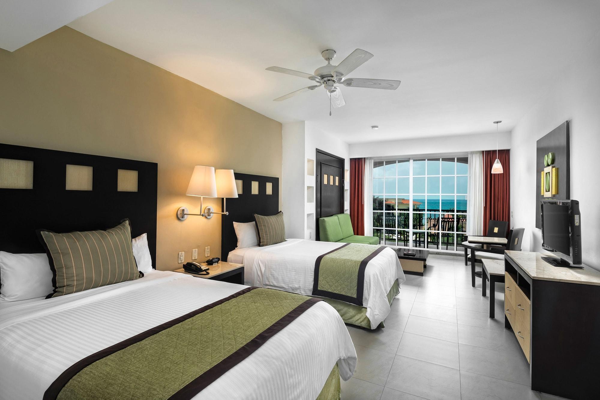 פוארטו מורלוס Hotel Marina El Cid Spa & Beach Resort מראה חיצוני תמונה