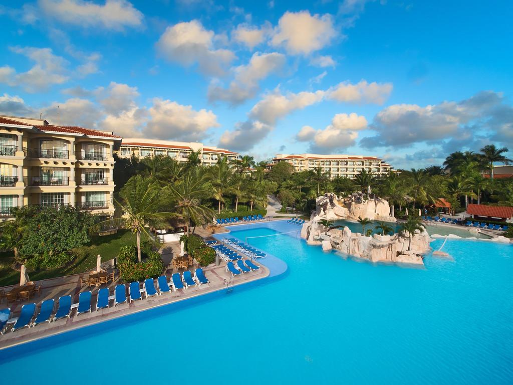 פוארטו מורלוס Hotel Marina El Cid Spa & Beach Resort מראה חיצוני תמונה