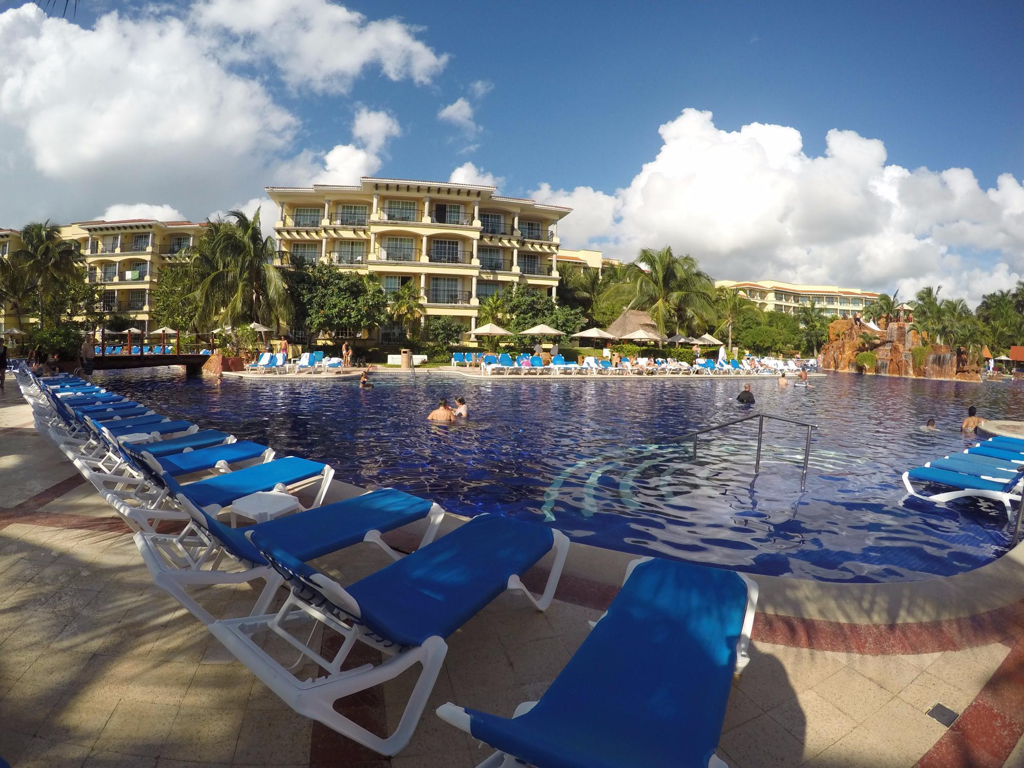 פוארטו מורלוס Hotel Marina El Cid Spa & Beach Resort מראה חיצוני תמונה
